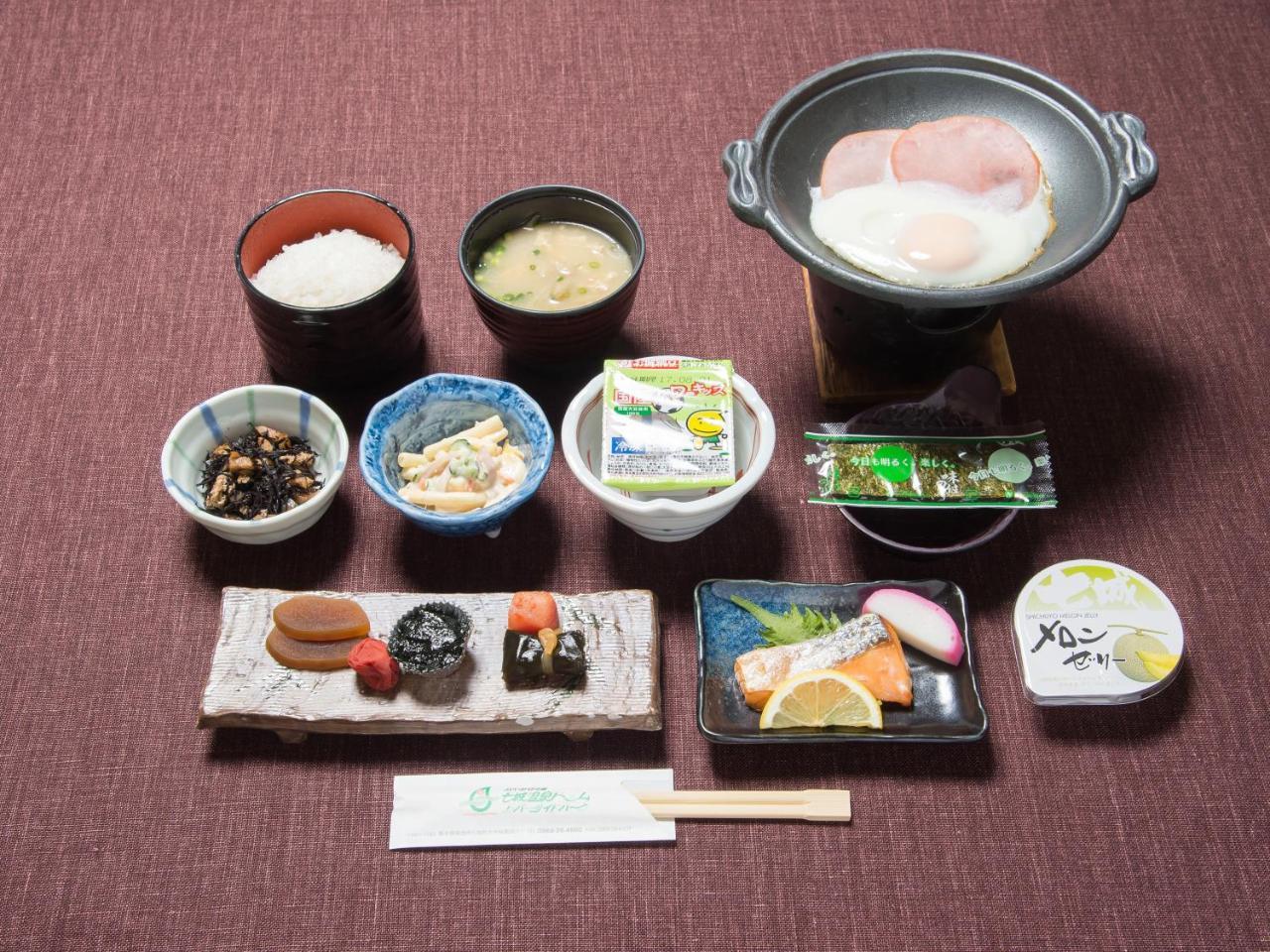 Shichijo Onsen Dome Hotel Kikuchi Buitenkant foto